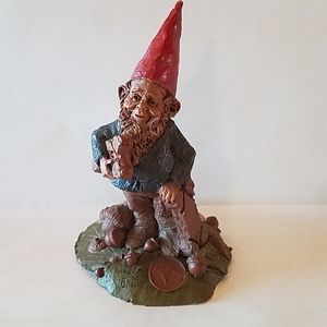 Tom Clark Gnome "Doug" with Dog Biscuits